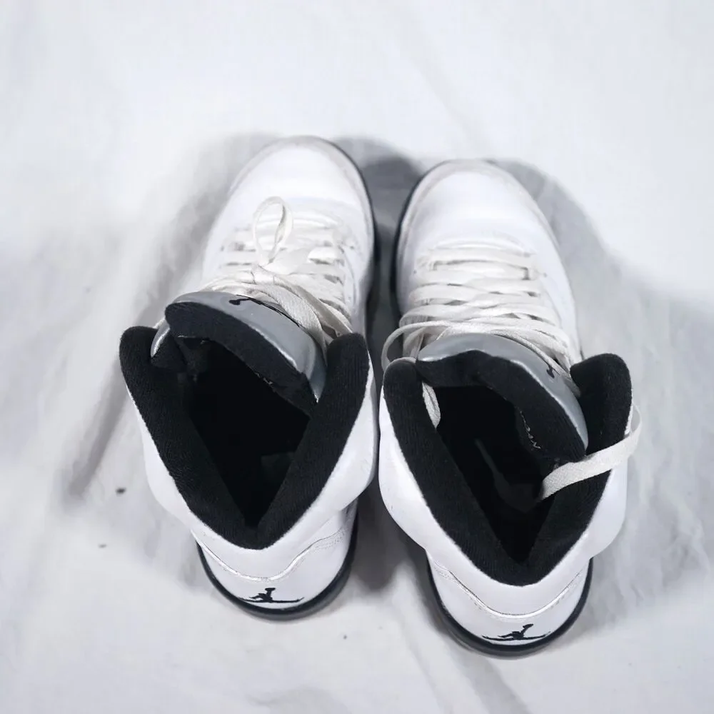 Nike Air Jordan 5 Reverse Metallic White Black GS 4.5Y 440888-110 Minty